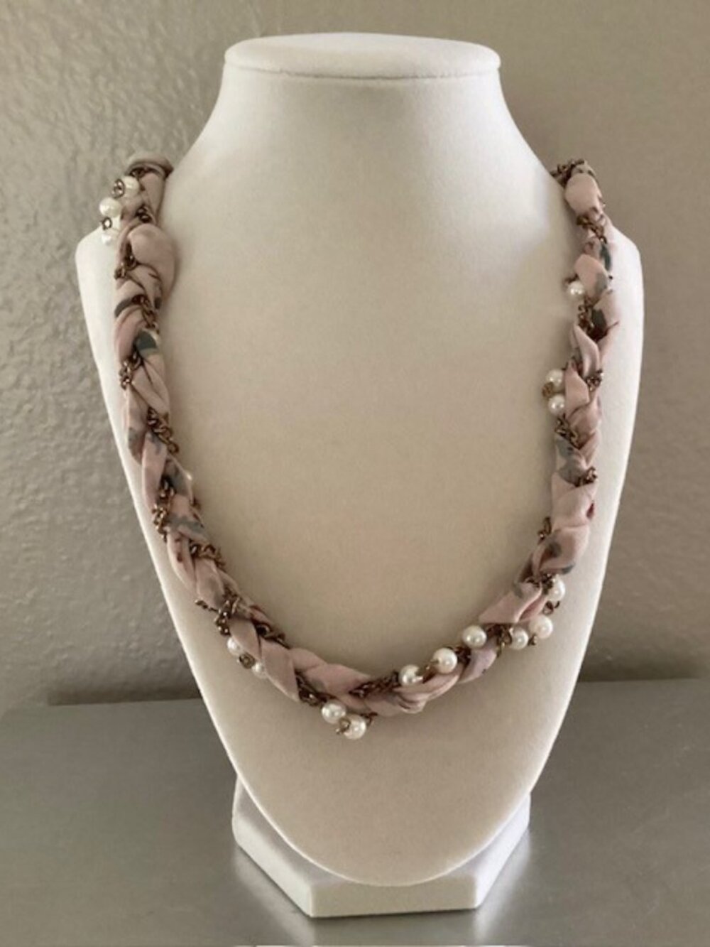 Pink braided adjustable necklace with pearls and gold chain, 14 in. long
